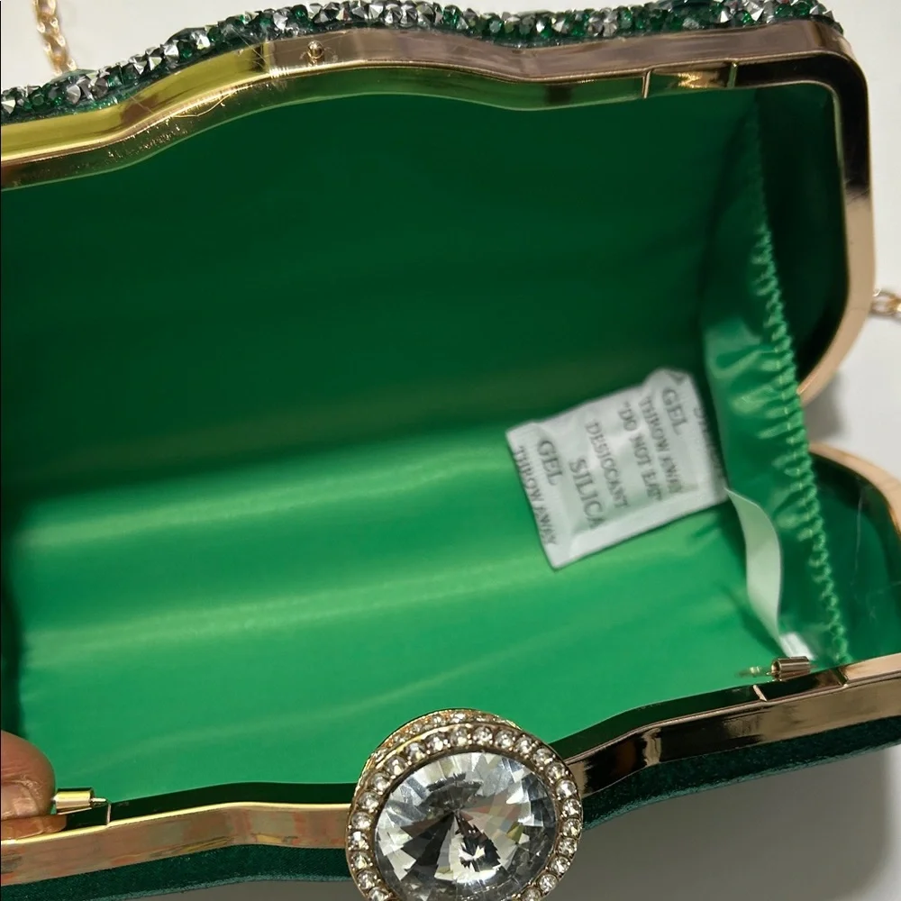Emerald Crystal Evening Clutch with Gold Chain - Picture 6 of 16